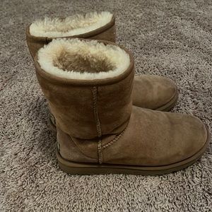 uggs classic short II boot- chestnut